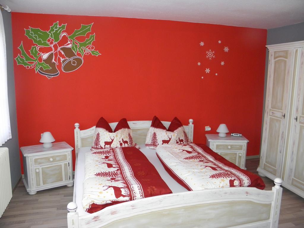 Hotel 4 Jahreszeiten Mit Restaurant 3*