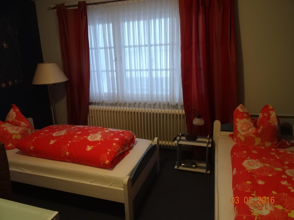 4 Jahreszeiten Mit Restaurant Hotel Albstadt